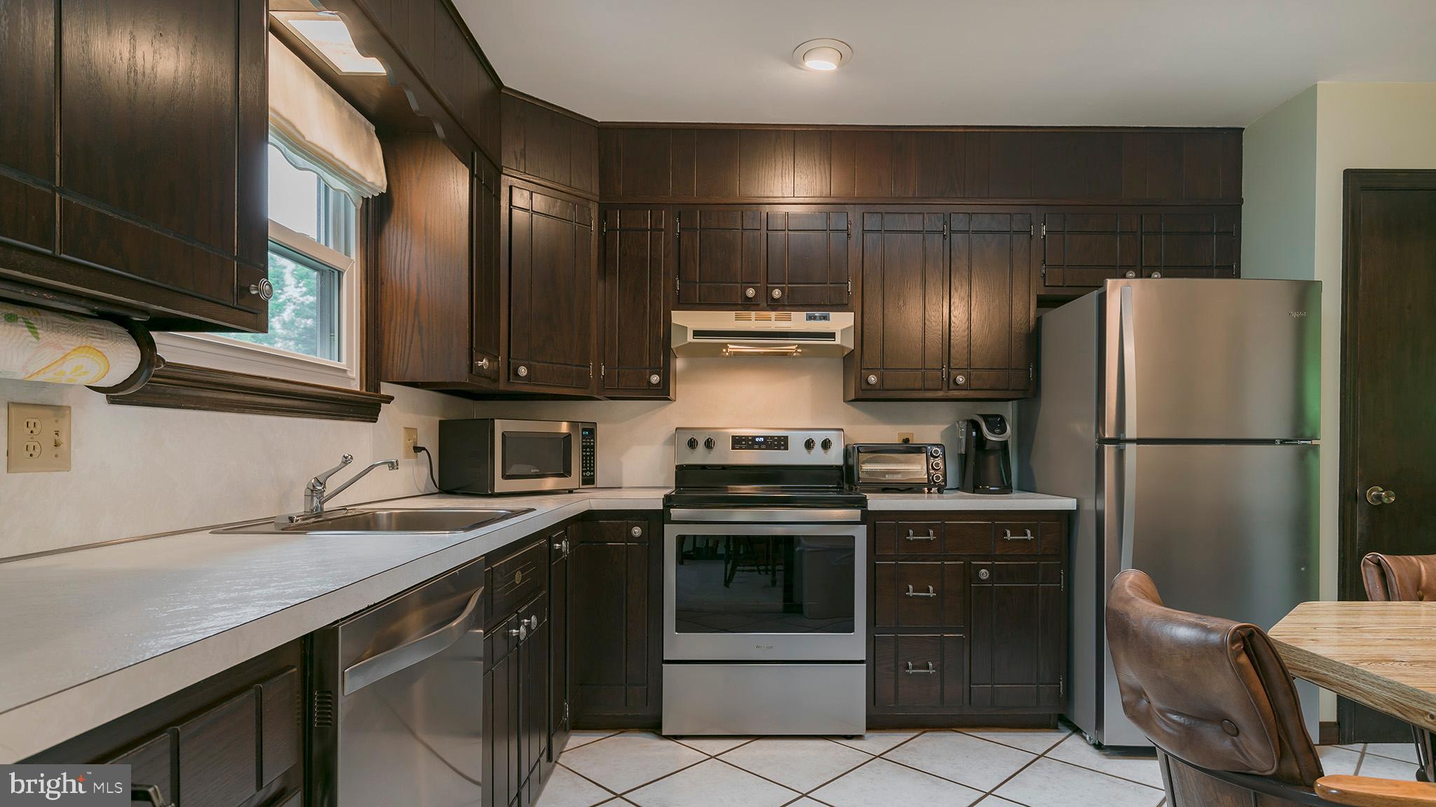 2868 Spring Valley Road Lancaster, PA 17601 - Photo 10 of 31 Gallery Image 10