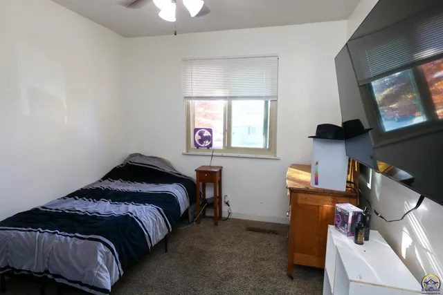 $219,900 | 3514 West 20th Avenue, Emporia, KS 66801