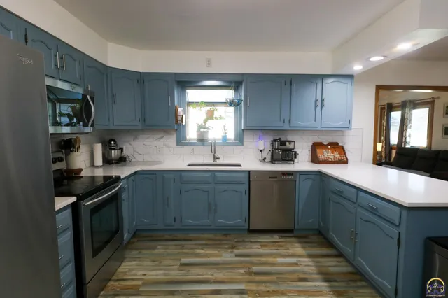 $219,900 | 3514 West 20th Avenue, Emporia, KS 66801