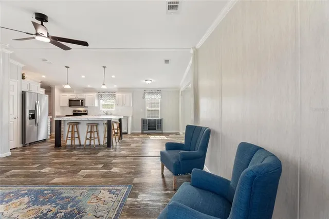 $300,000 | 2337 East Main Street, Lakeland, FL 33801