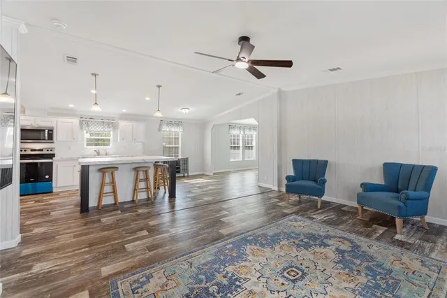 $300,000 | 2337 East Main Street, Lakeland, FL 33801