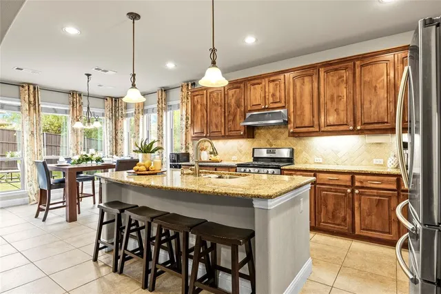 $648,000 | 10800 Sexton Drive, McKinney, TX 75072