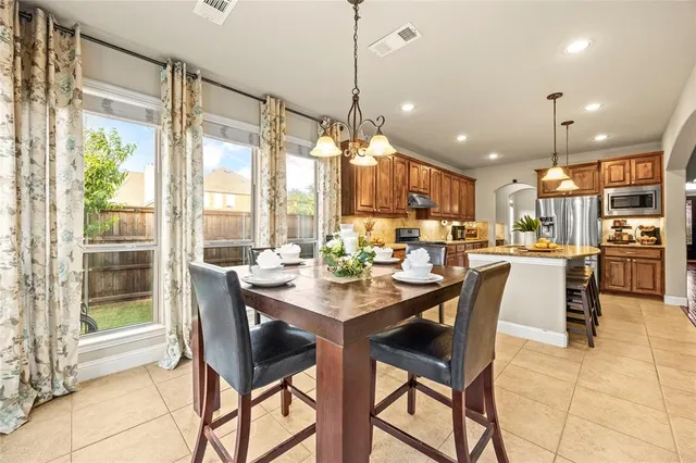 $648,000 | 10800 Sexton Drive, McKinney, TX 75072