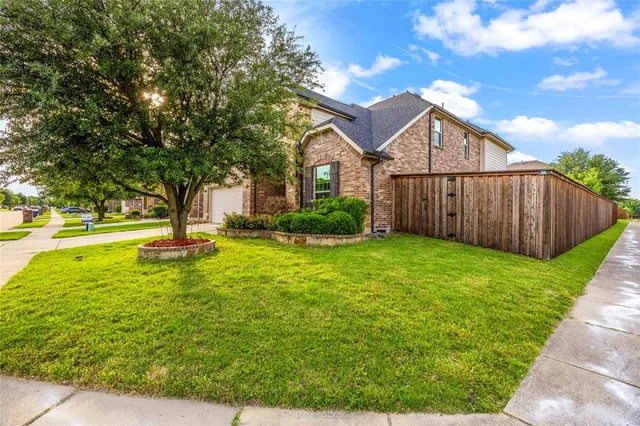 $648,000 | 10800 Sexton Drive, McKinney, TX 75072