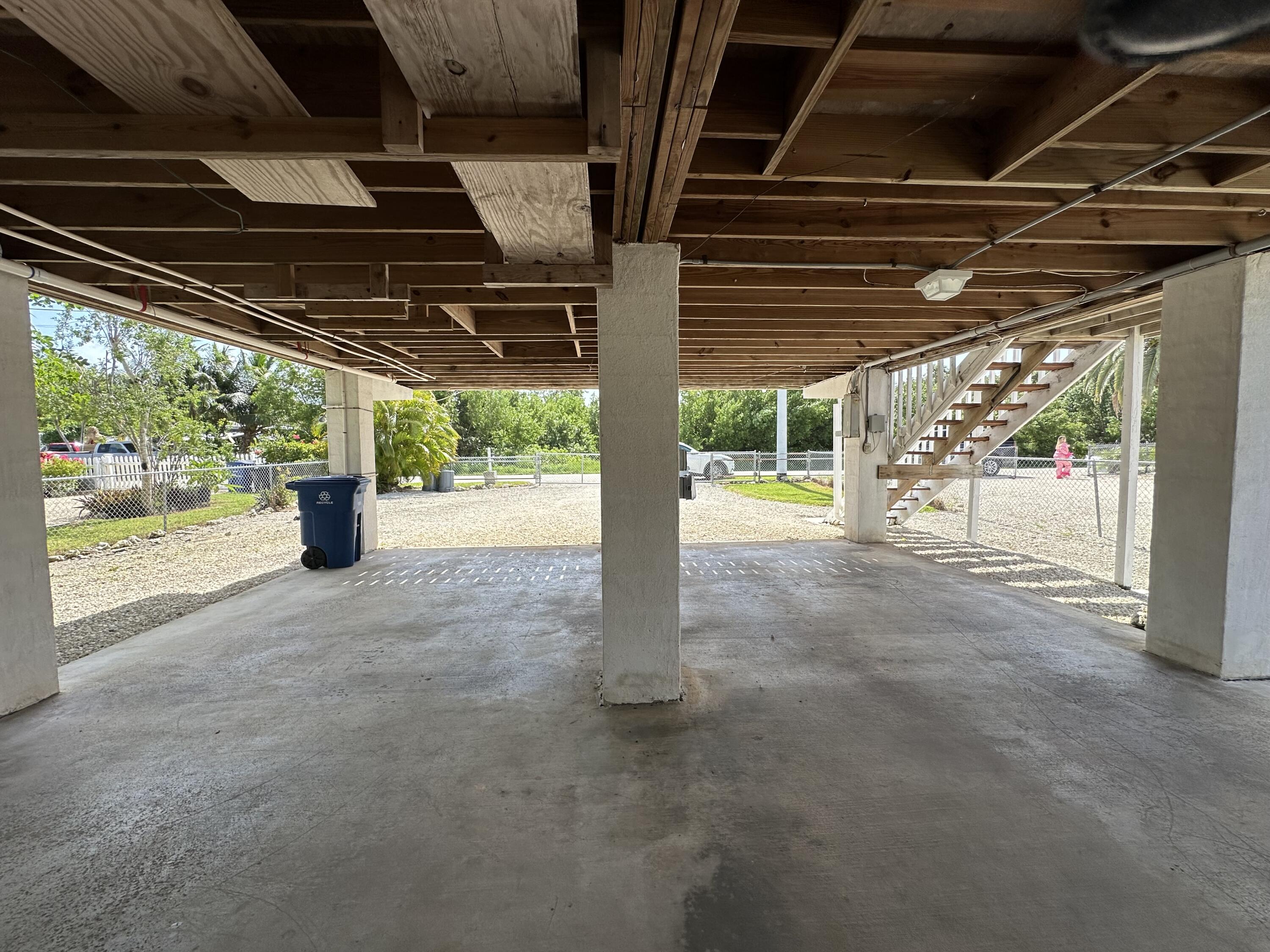 31163 Ave H Big Pine Key, FL 33043 - Photo 4 of 17 a view of a garage