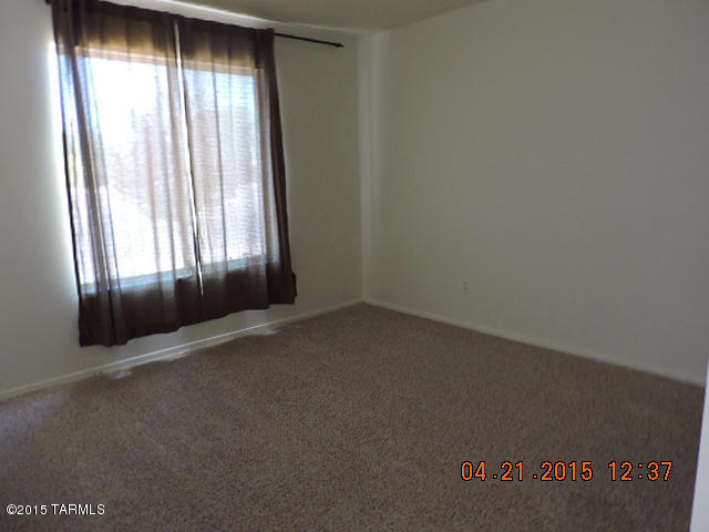 1034 Vía Terrado Tucson, AZ 85710 - Photo 4 of 8