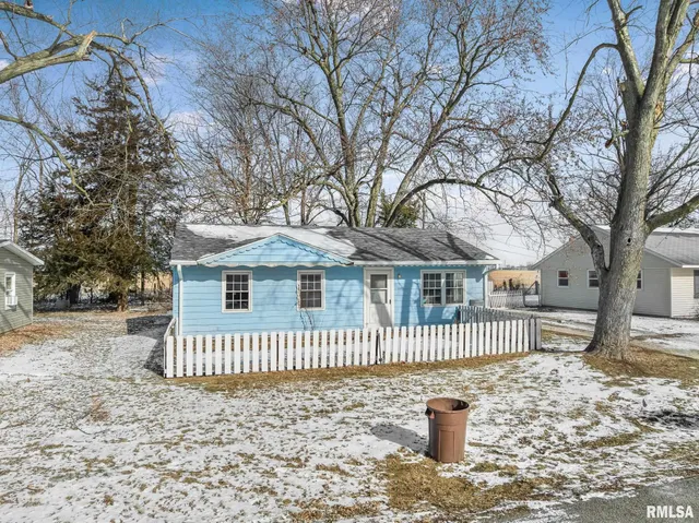 $119,900 | 1241 Garden Lane, Galesburg, IL 61401