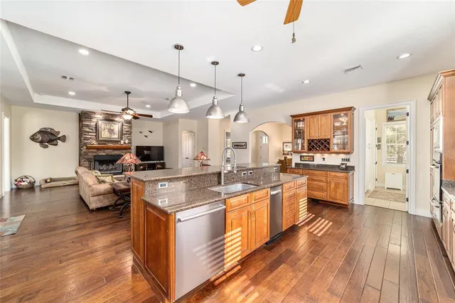 $899,900 | 7500 Northwest 162nd Court, Morriston, FL 32668