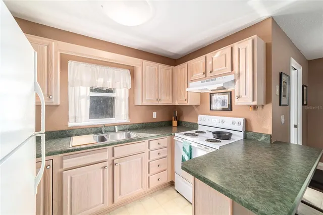 $899,900 | 7500 Northwest 162nd Court, Morriston, FL 32668