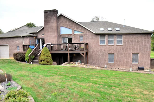 $585,000 | 509 Mt Ashley Road, Evansville, IN 47711