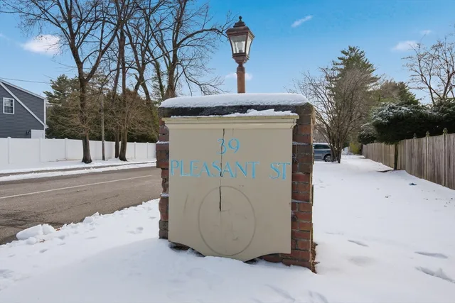 a view of a outdoor space