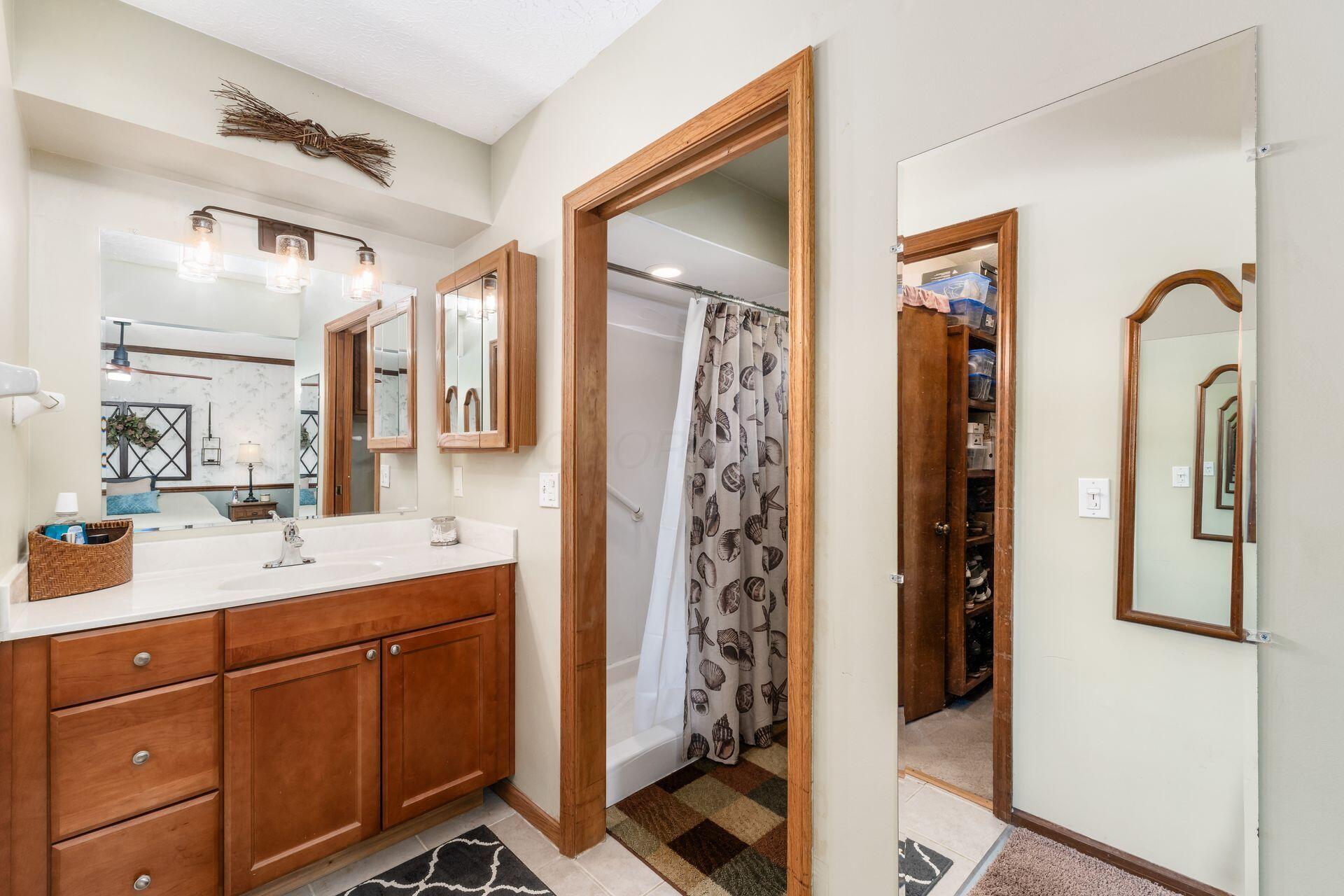 631 Brice Road Columbus, OH 43213 - Photo 26 of 45 Flanked on one side by walk in shower
