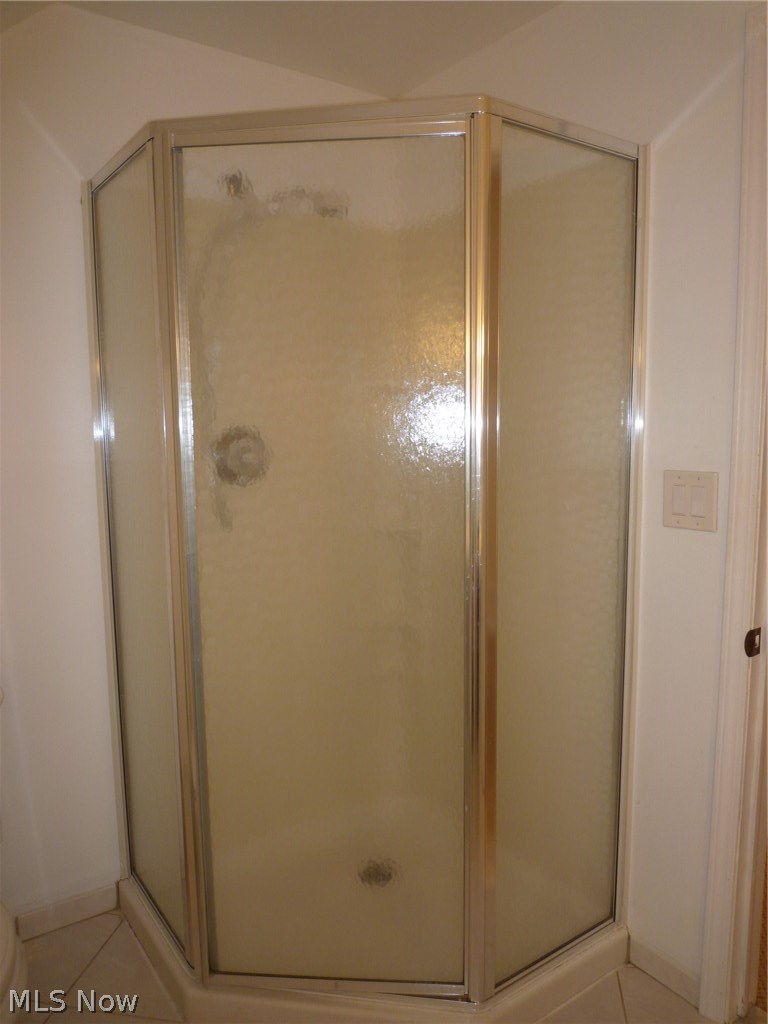 4916 Corliss Road Cleveland, OH 44124 - Photo 20 of 33 Gallery Image 20