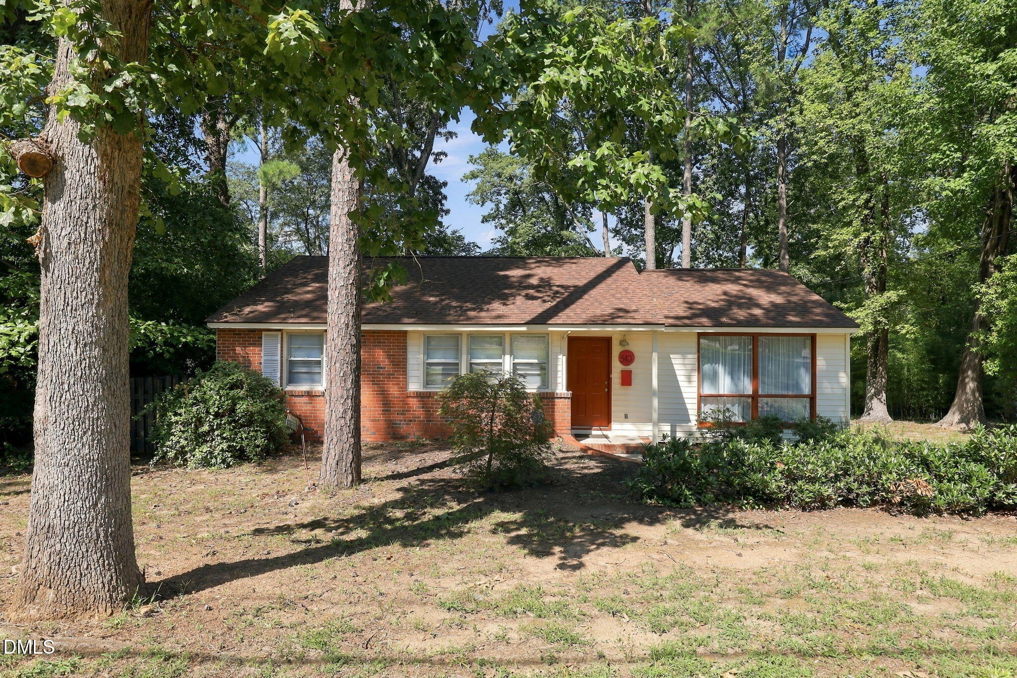 513 Banks Street Raleigh, NC 27604 - Photo 1 of 34 Exterior