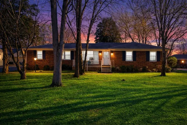 $249,900 | 118 Bel Aire Drive, Winchester, TN 37398