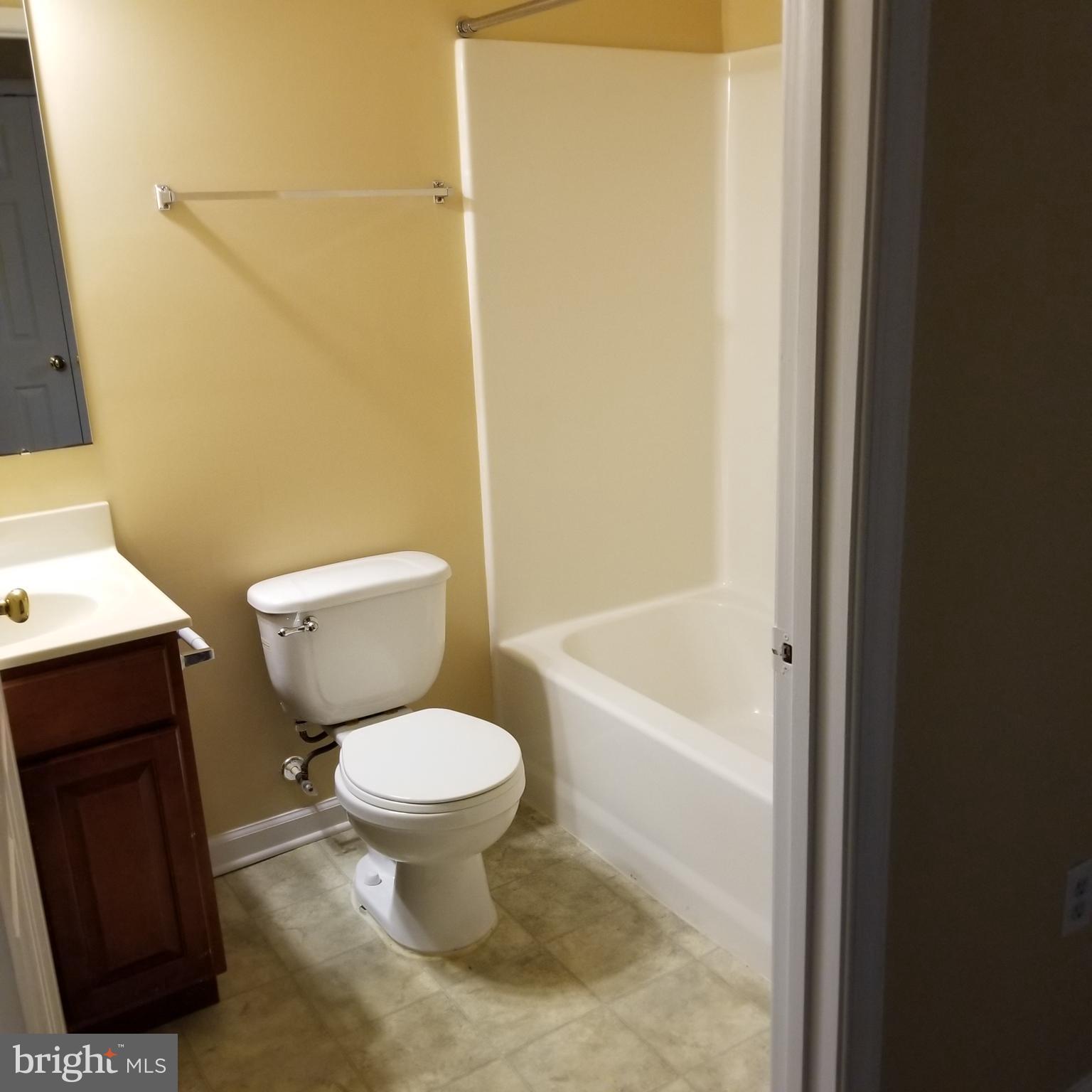 2285 Warwick Road York, PA 17408 - Photo 39 of 47 Gallery Image 39