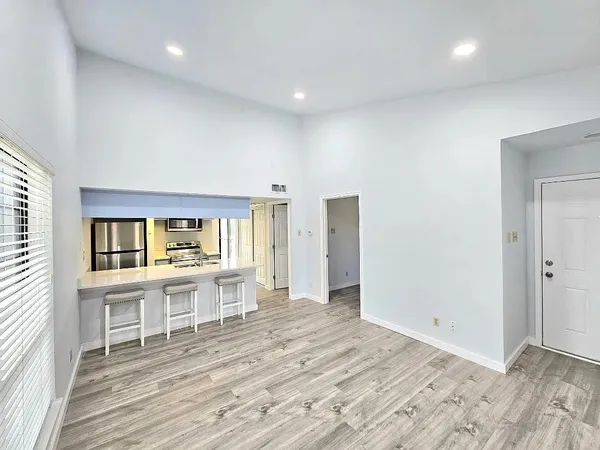 $1,500 | 5825 Marvin Loving Drive, Unit 202, Garland, TX 75043