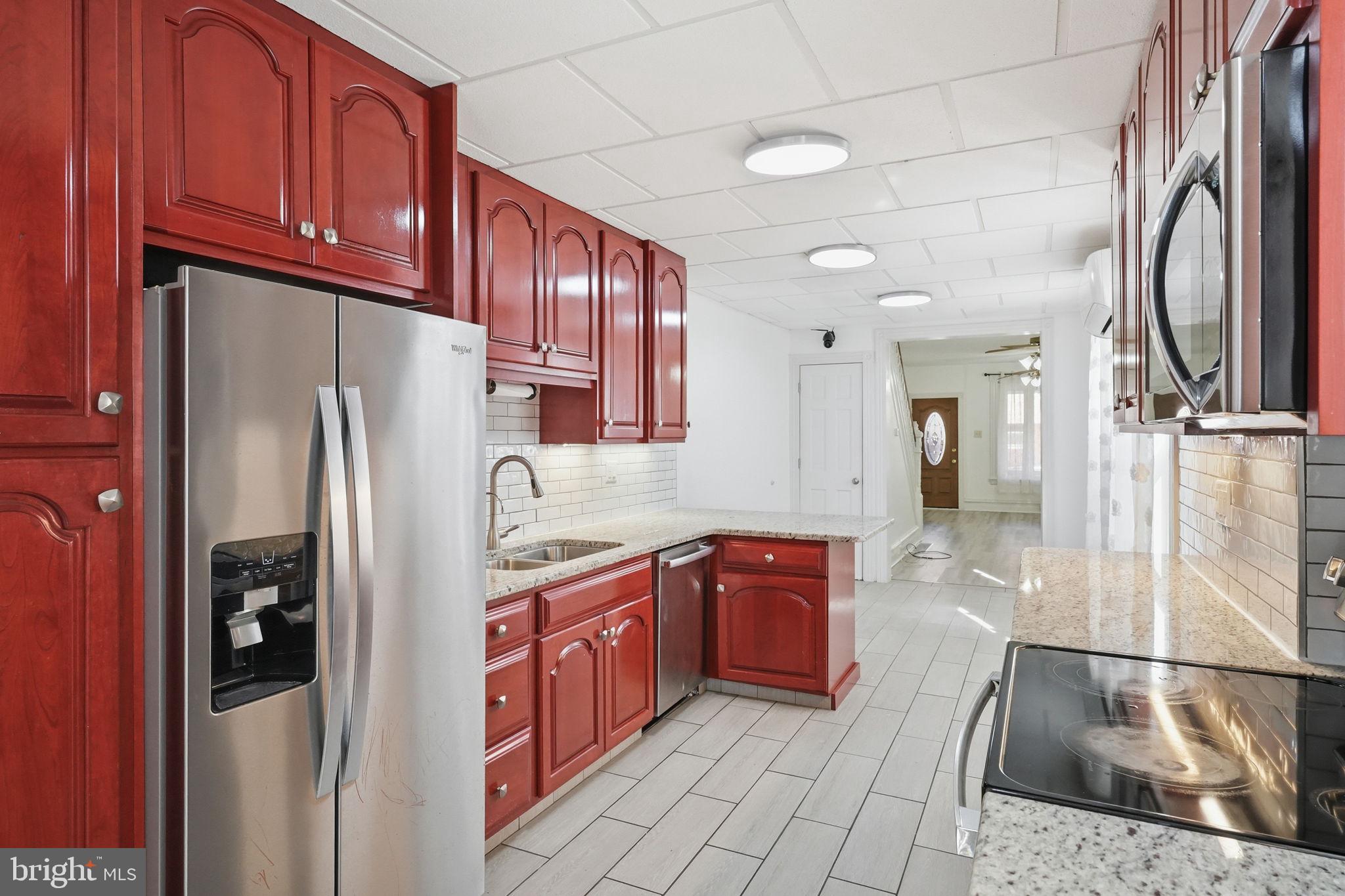 1232 Locust Street Reading, PA 19604 - Photo 13 of 46