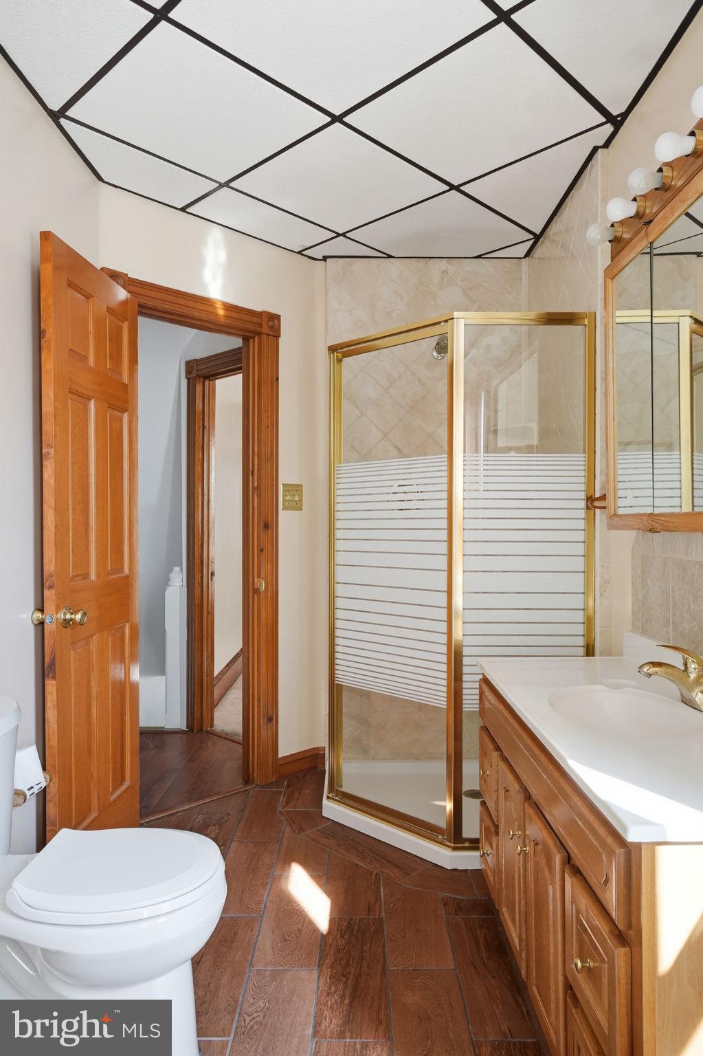 1232 Locust Street Reading, PA 19604 - Photo 32 of 46