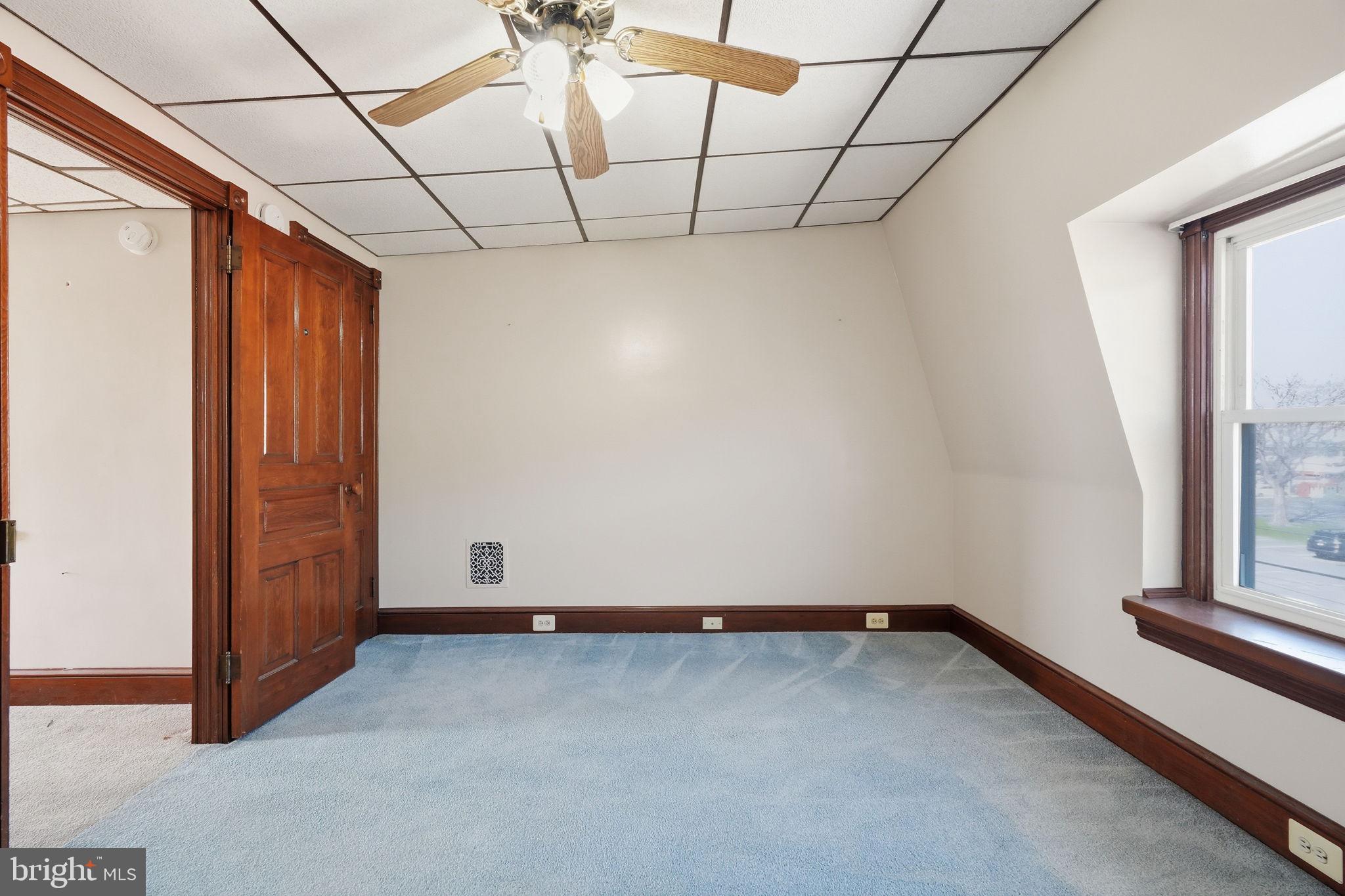 1232 Locust Street Reading, PA 19604 - Photo 39 of 46