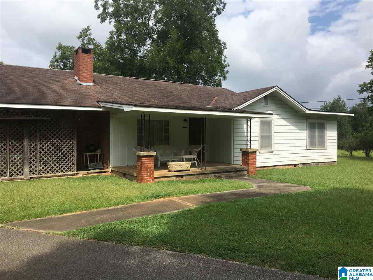 1835 Southeast White Gap Road Jacksonville, AL 36265 - Photo 3 of 20