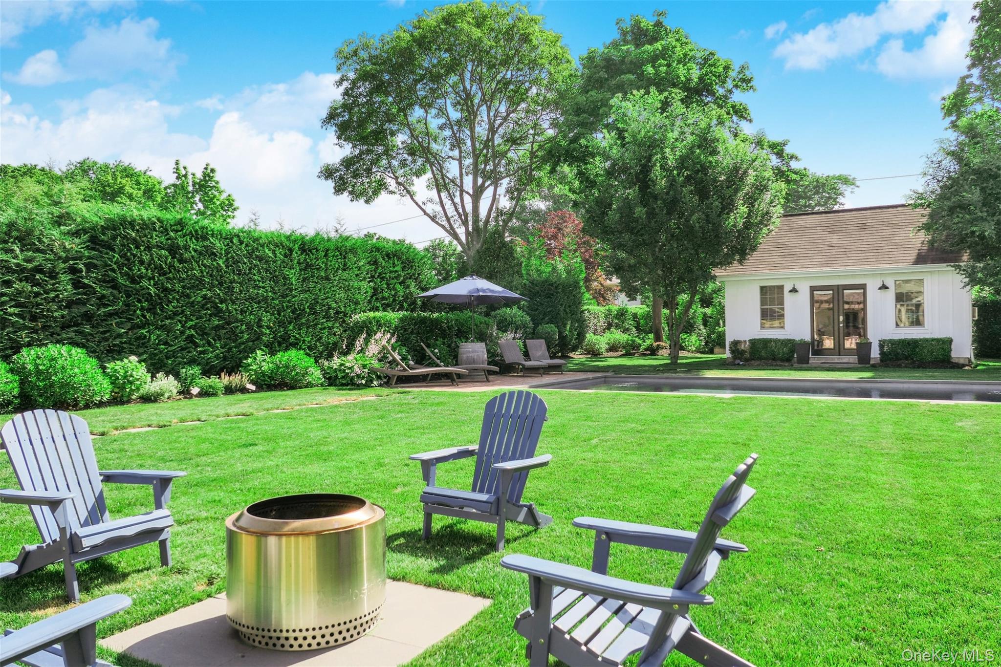 7 Country Club Road Bellport, NY 11713 - Photo 30 of 45