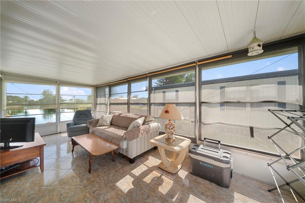 455 Cape Florida Way Naples, FL 34104 - Photo 18 of 22