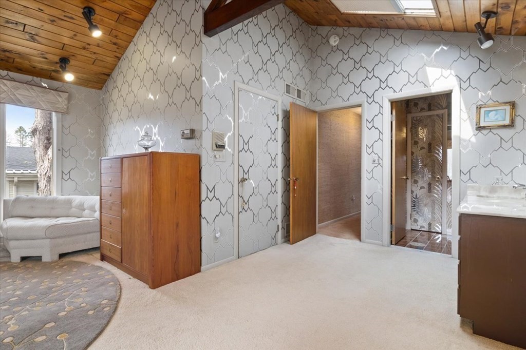 95 Esty Farm Road Newton, MA 02459 - Photo 17 of 41