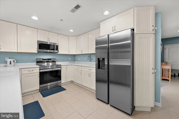 $379,000 | 103 Williams Street, Unit 517, Crisfield, MD 21817