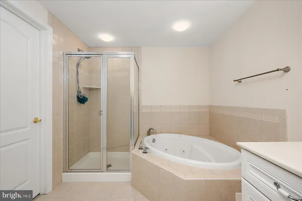 $379,000 | 103 Williams Street, Unit 517, Crisfield, MD 21817