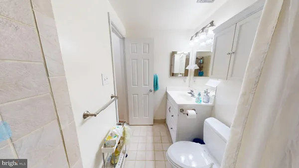 $2,099 | 1503 12th Street North, Unit B, Arlington, VA 22209