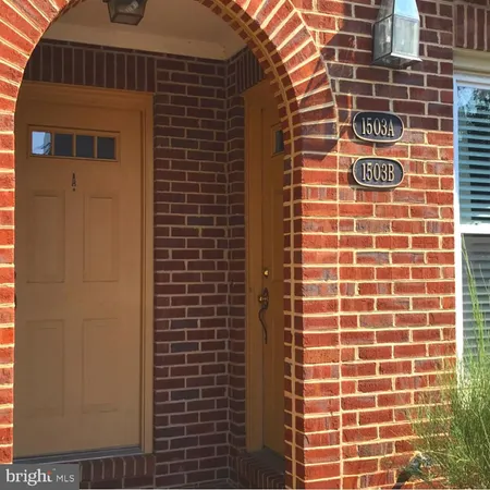 $2,099 | 1503 12th Street North, Unit B, Arlington, VA 22209