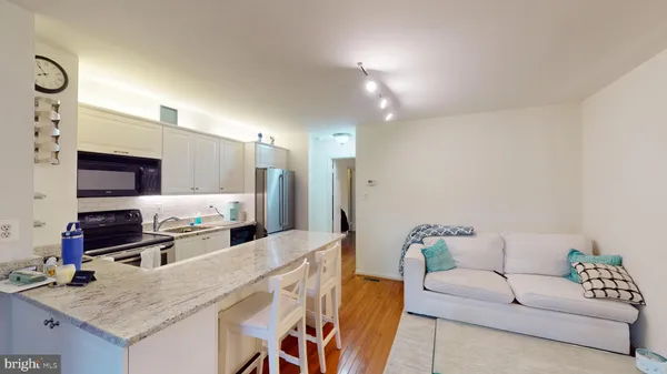 $2,099 | 1503 12th Street North, Unit B, Arlington, VA 22209