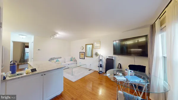 $2,099 | 1503 12th Street North, Unit B, Arlington, VA 22209