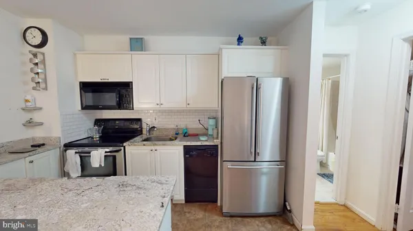 $2,099 | 1503 12th Street North, Unit B, Arlington, VA 22209