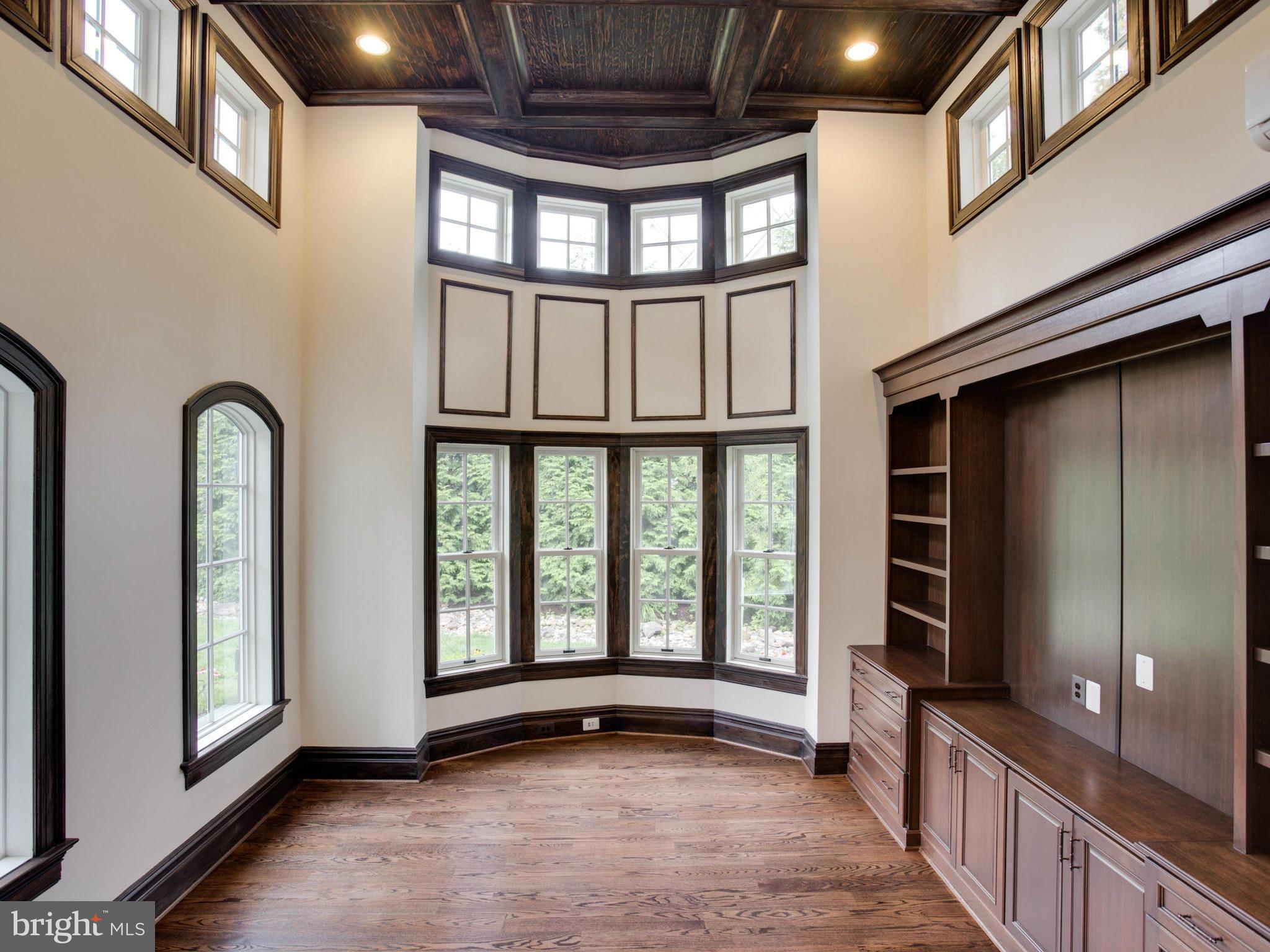 926 Douglass Drive McLean, VA 22101 - Photo 13 of 29 a view of an empty room with a window