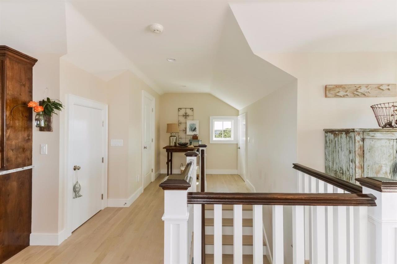 10 Uncle Stephens Road West Dennis, MA 02670 - Photo 18 of 32 Upper Landing