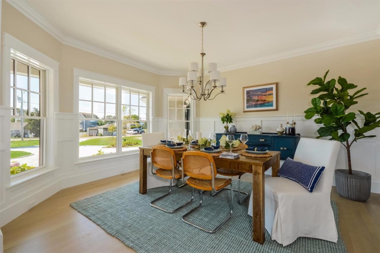 10 Uncle Stephens Road West Dennis, MA 02670 - Photo 4 of 32 Dining Area