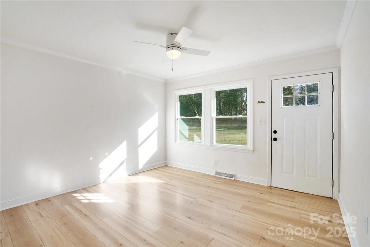 4804 Chapel Grove Road Gastonia, NC 28052 - Photo 12 of 30 Gallery Image 12