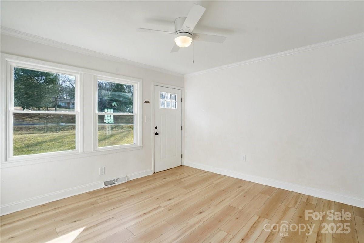 4804 Chapel Grove Road Gastonia, NC 28052 - Photo 13 of 30 Gallery Image 13