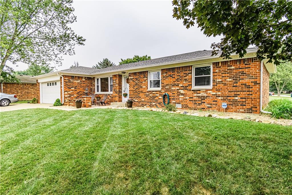 10302 Norman Road Brownsburg, IN 46112 - Photo 2 of 35 Gallery Image 2