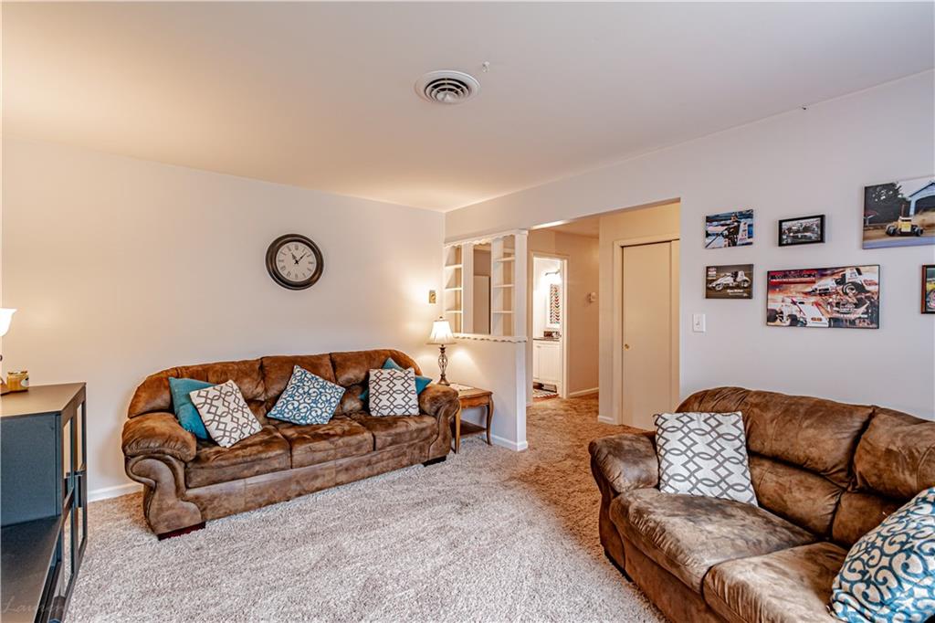 10302 Norman Road Brownsburg, IN 46112 - Photo 5 of 35 Gallery Image 5