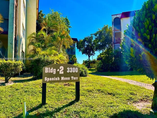 $1,800 | Inverrary, Lauderhill, FL 33319