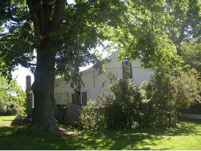 115 Aberdeen Road Rising Sun, IN 47040 - Photo 2 of 4