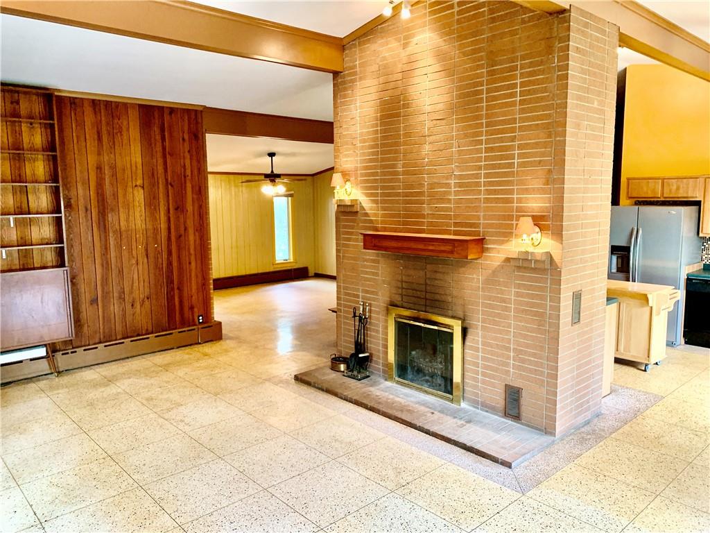 4402 Ruth Drive Monroeville, PA 15146 - Photo 3 of 25 Gallery Image 3