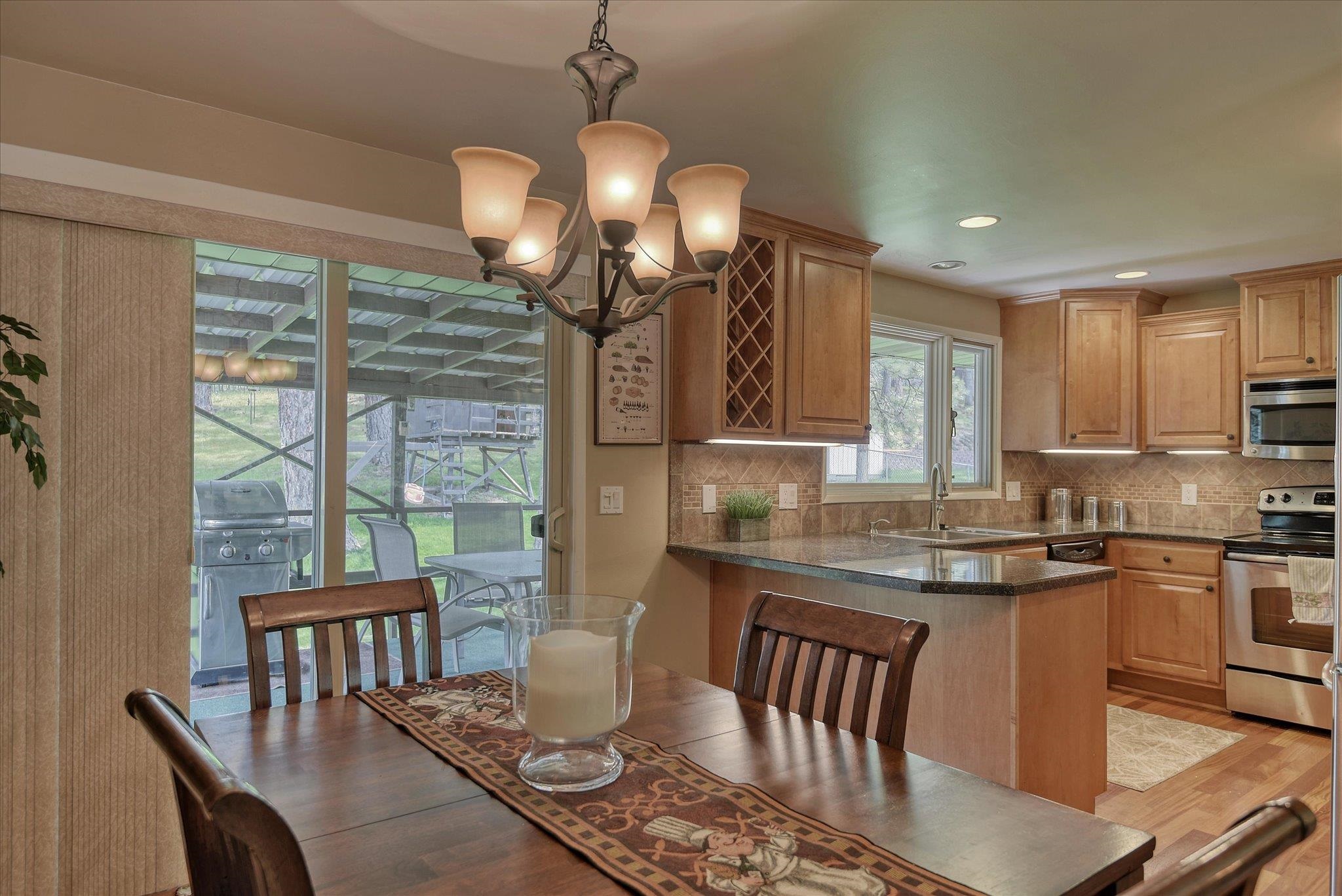 4007 Schafer Road Spokane Valley, WA 99206 - Photo 12 of 40 Gallery Image 12