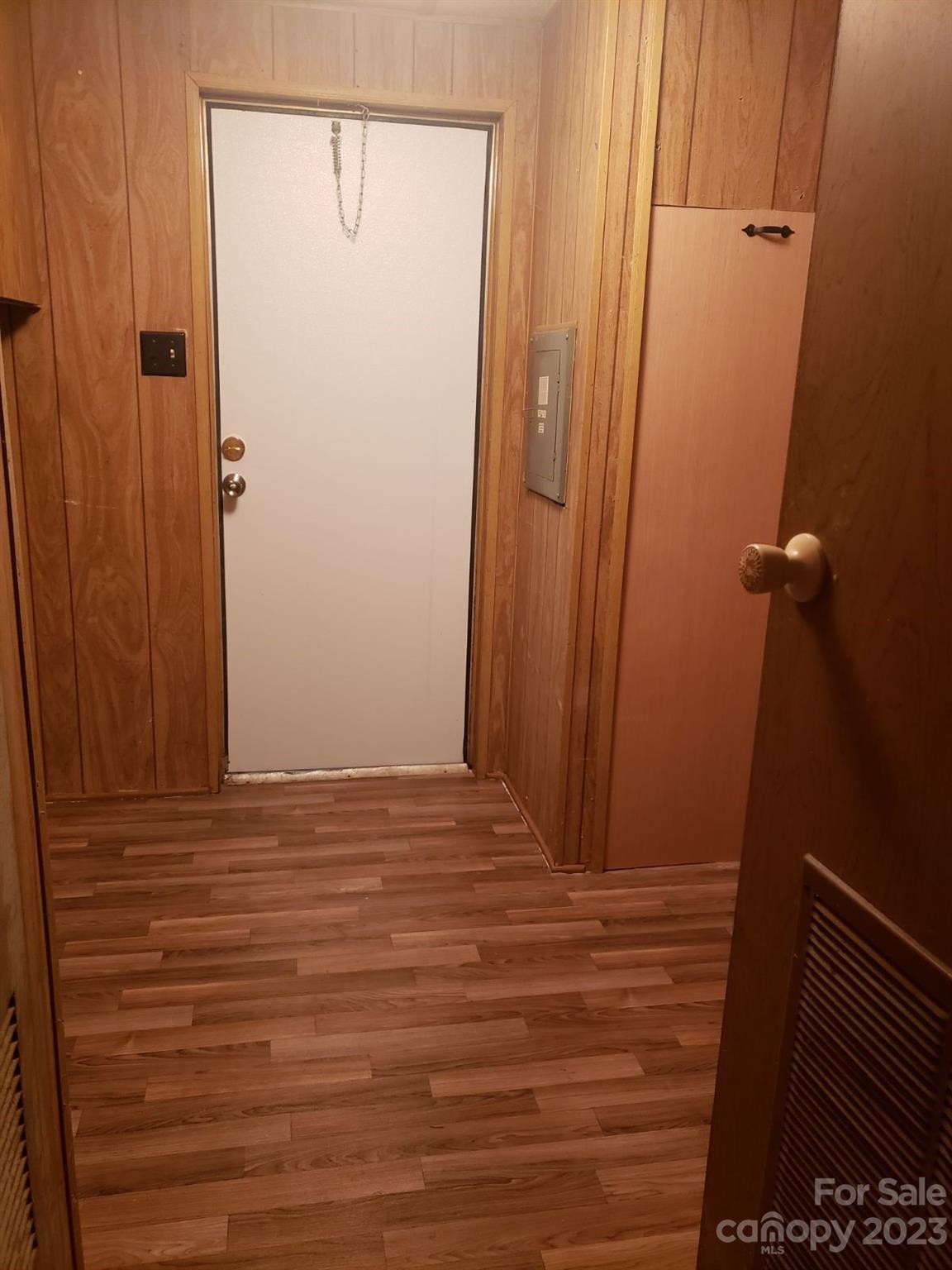 1054 Greer Hollow Road Lansing, NC 28643 - Photo 7 of 10