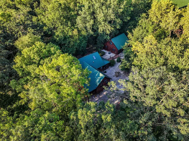 $850,000 | 2740 Christianson Hill Road, Houston, MN 55943