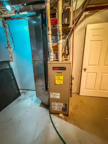 $850,000 | 2740 Christianson Hill Road, Houston, MN 55943