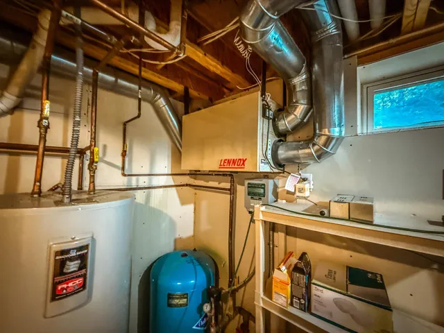 $850,000 | 2740 Christianson Hill Road, Houston, MN 55943